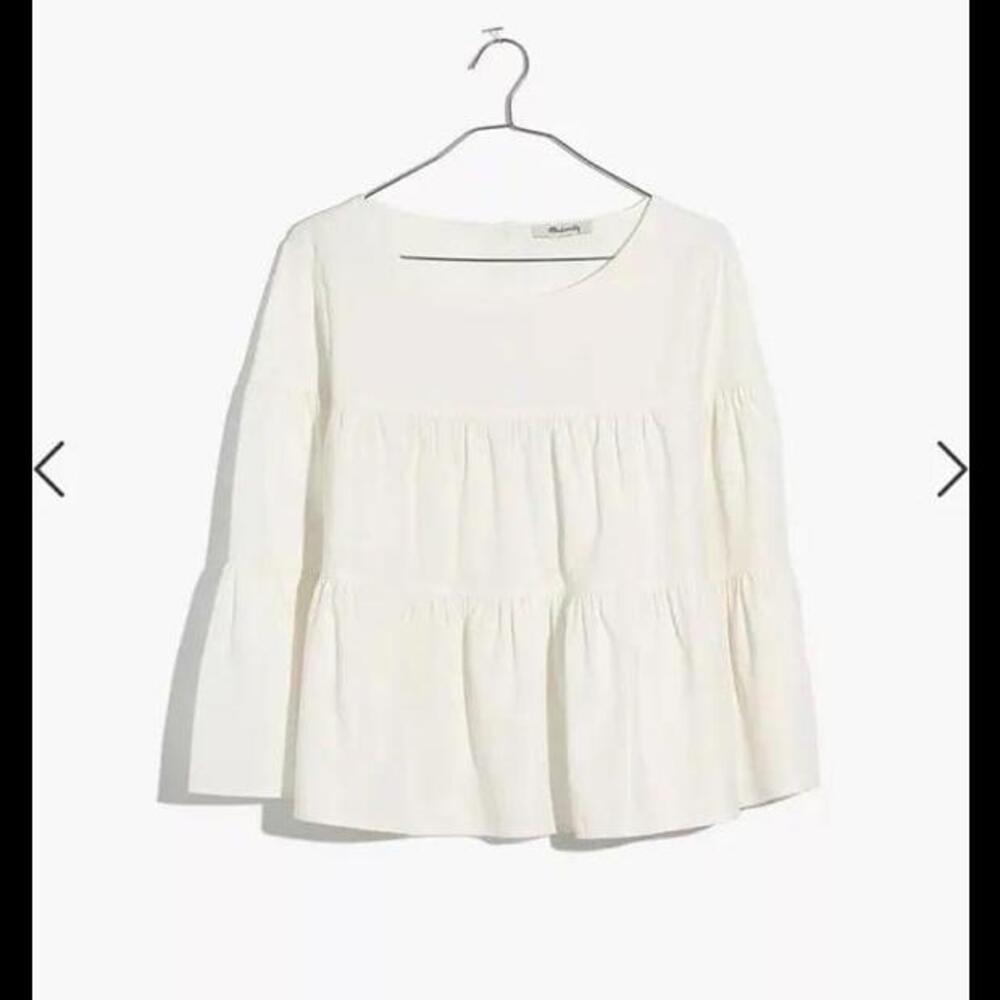 Madewell women’s Tiered Button-Back Top size small